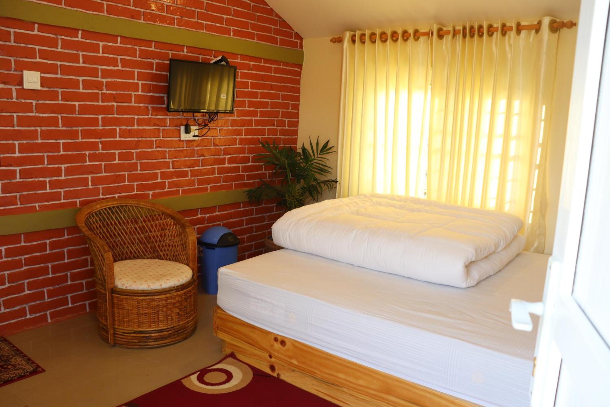 Hotel Young'S Stupa Ranipauwa 외부 사진