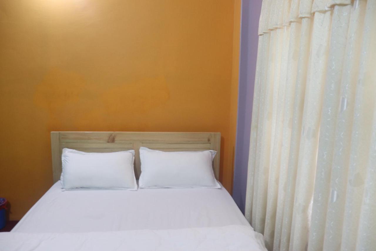 Hotel Young'S Stupa Ranipauwa 외부 사진